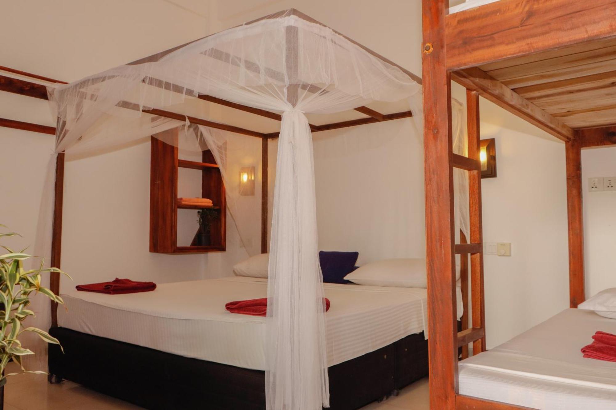 Popoyo Surf Resort 阿鲁甘湾 外观 照片